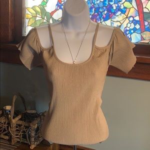 SILKY OPEN SHOULDER TOP NWT SIZE XS